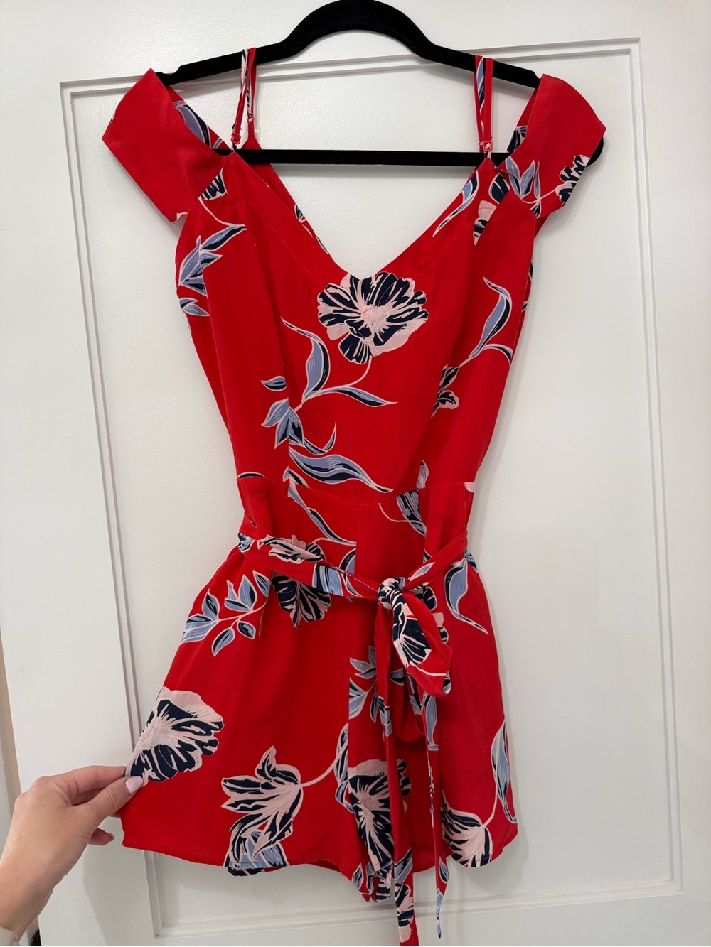 Yumi Kim Red Floral V-Neck Tie-Waist Mini Dress (minor tear - see photo)